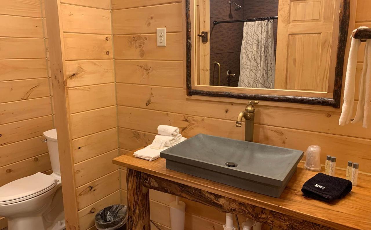 Briarwood Cabin By Amish Country Lodging Berlin Eksteriør billede